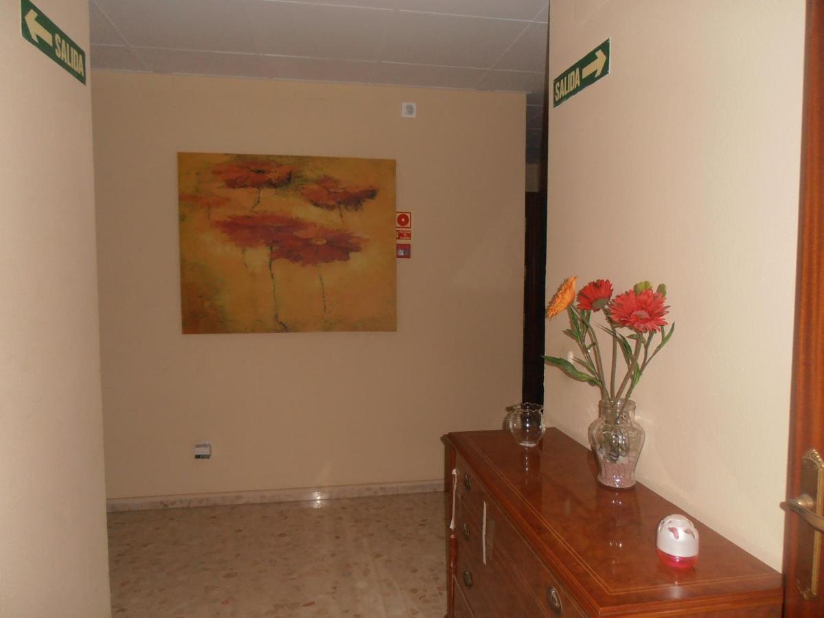 Hostal Carlos III El Ejido Eksteriør billede