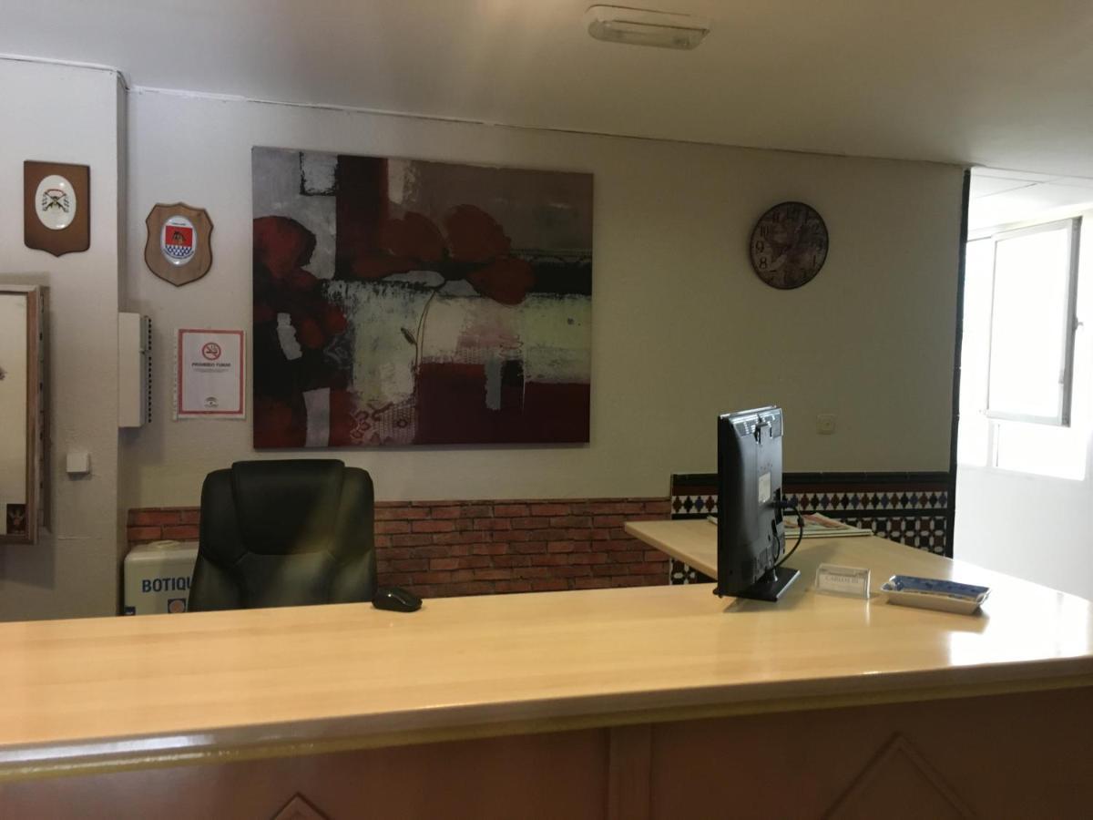 Hostal Carlos III El Ejido Eksteriør billede